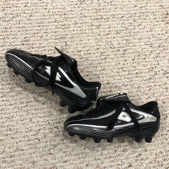 Lotto Soccer Futbol Cleats Shoes Black/Gray Lace Up Punto Flex Low Top Youth 2 - Picture 2 of 8